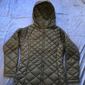 North Face Women’s M down jacket
